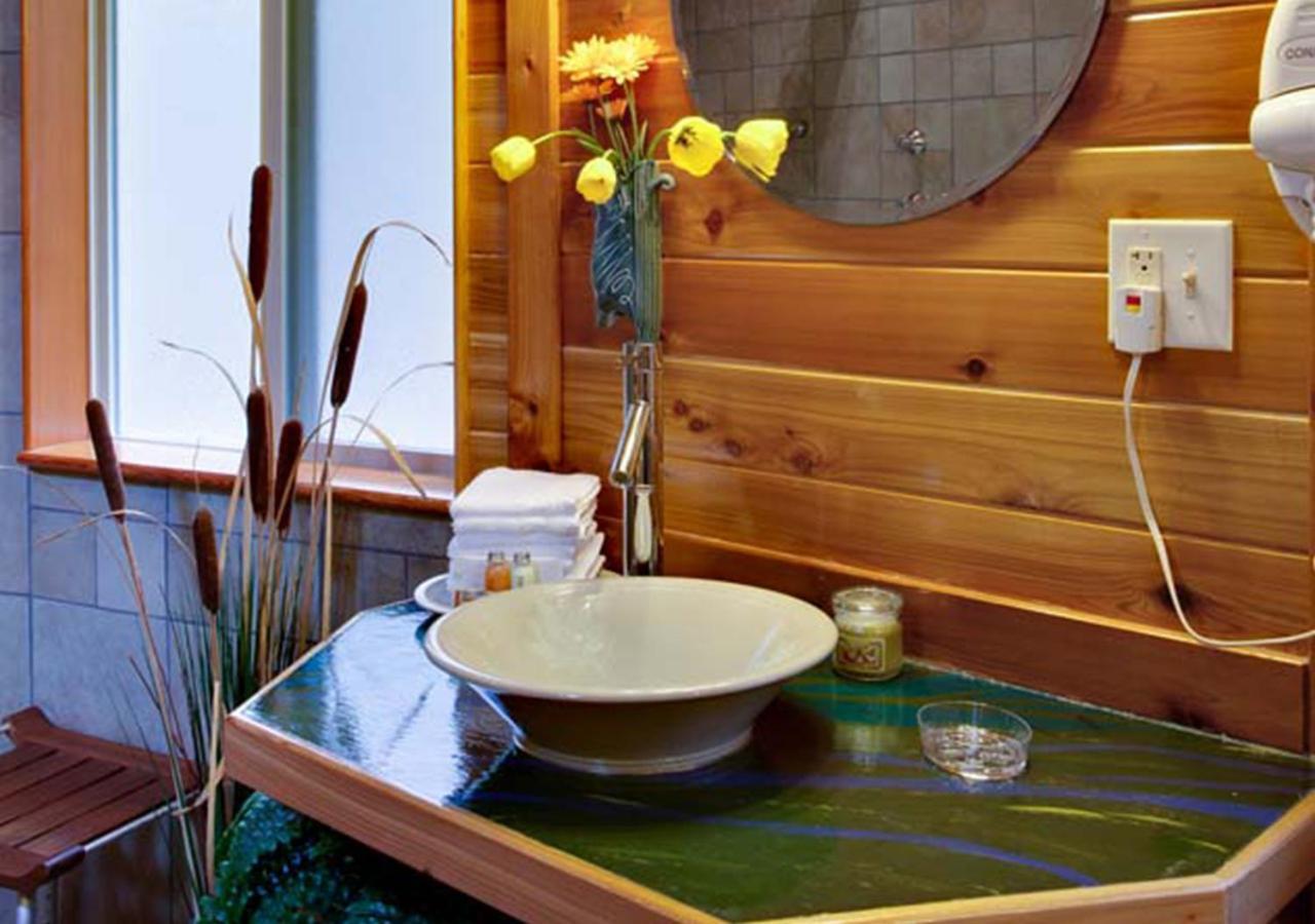 Stormking Hotel Ashford Εξωτερικό φωτογραφία