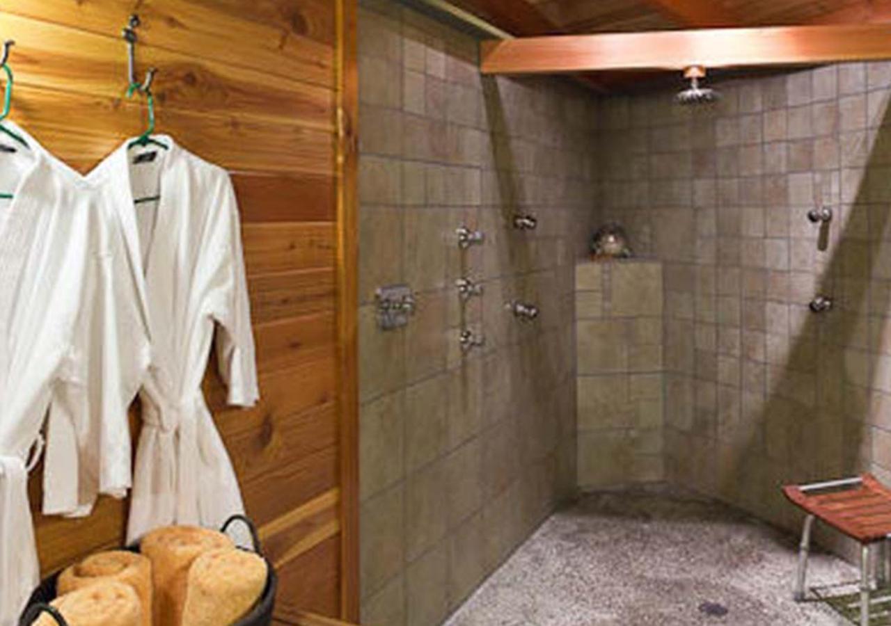 Stormking Hotel Ashford Εξωτερικό φωτογραφία