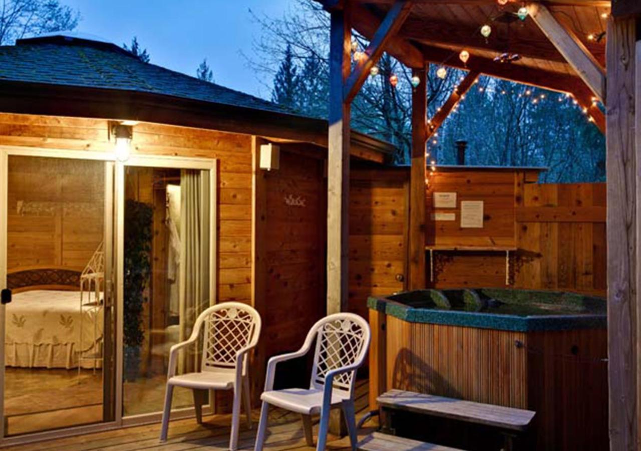 Stormking Hotel Ashford Εξωτερικό φωτογραφία